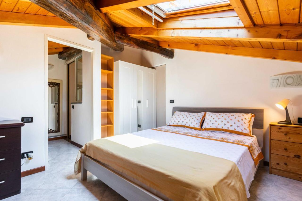 Villa Lecco Free Wi-Fi, Parking & Bike Service Exterior photo